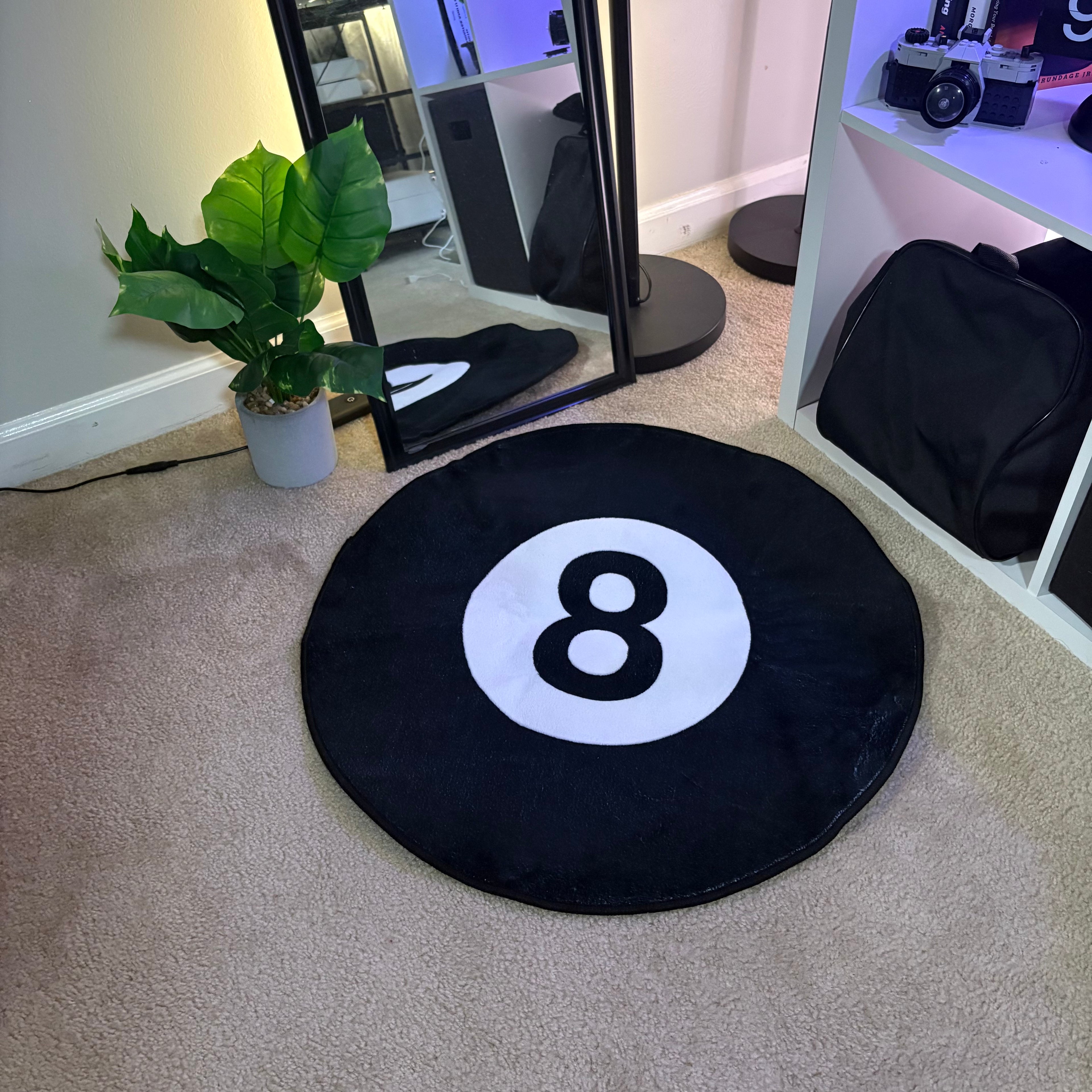8-Ball rug